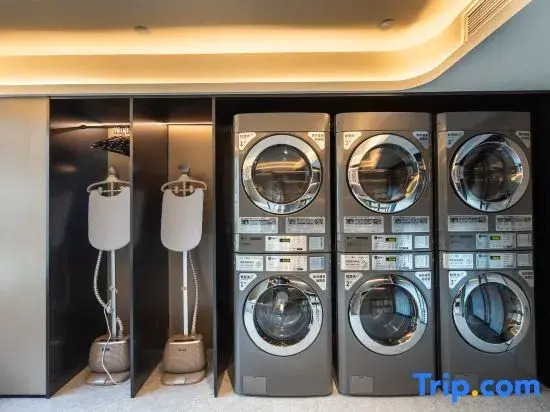 JI Hotel (Changsha University of Science and Technology and Rainbow Shopping Mall)