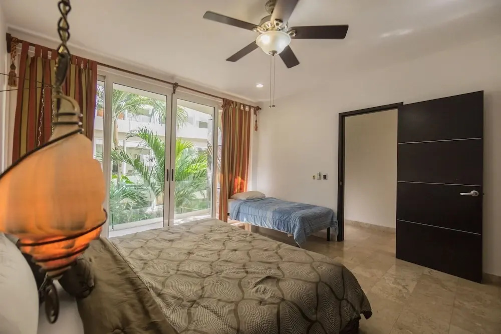 Playa Ge 205 A 2 Bedroom Condo by Redawning