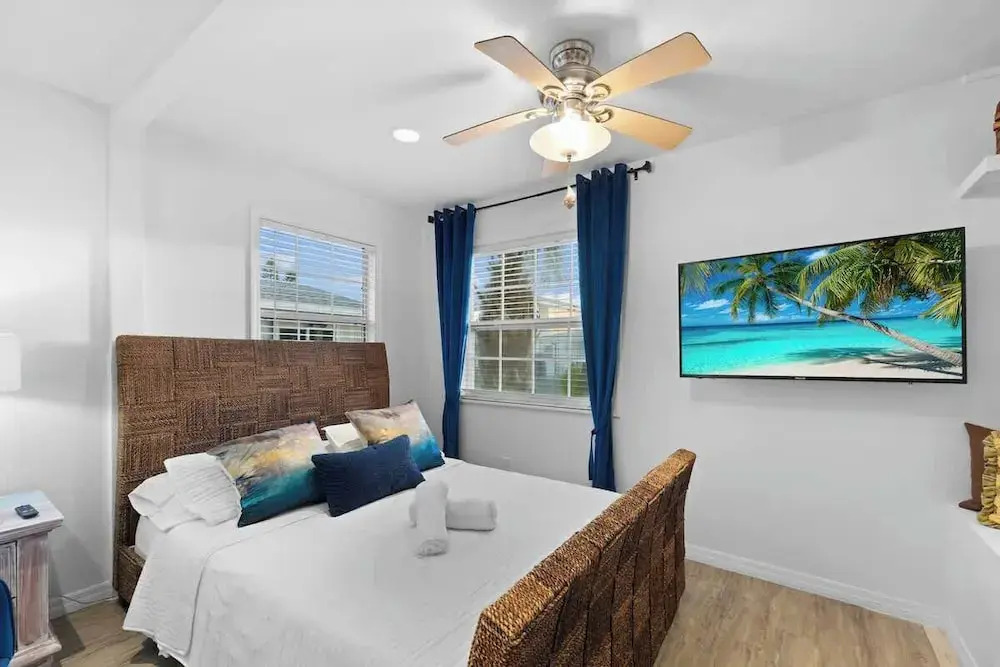 Palm Cove Hideaway 2bd Close to the Beach
