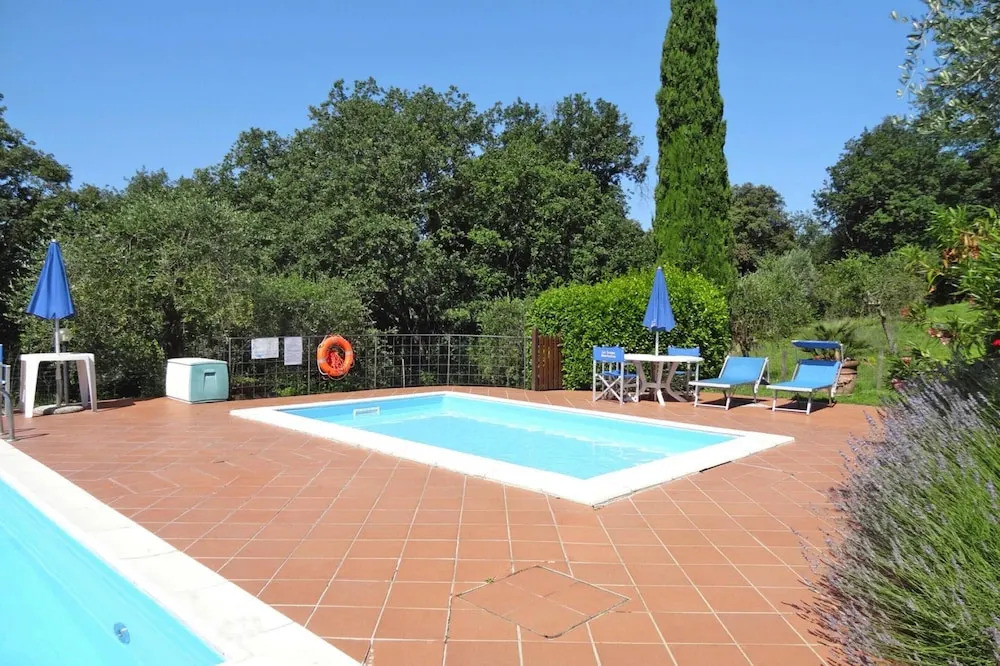 Villa in Montaione with Pool & Wine Tasting