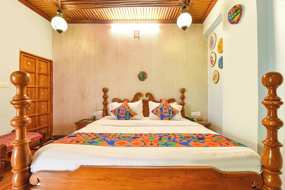 Fabhotel Nimabal Dhani