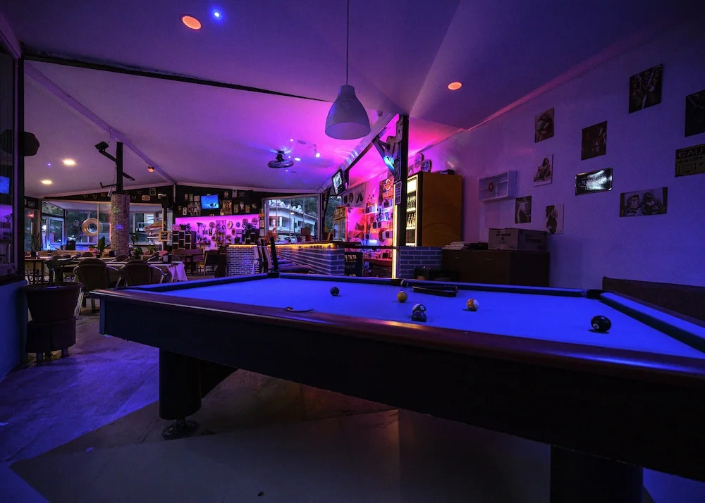 Can Apartments