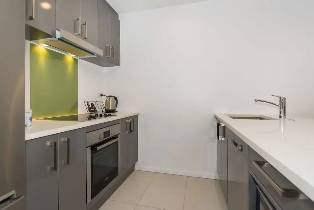 Albany Brand New Serviced Apartment