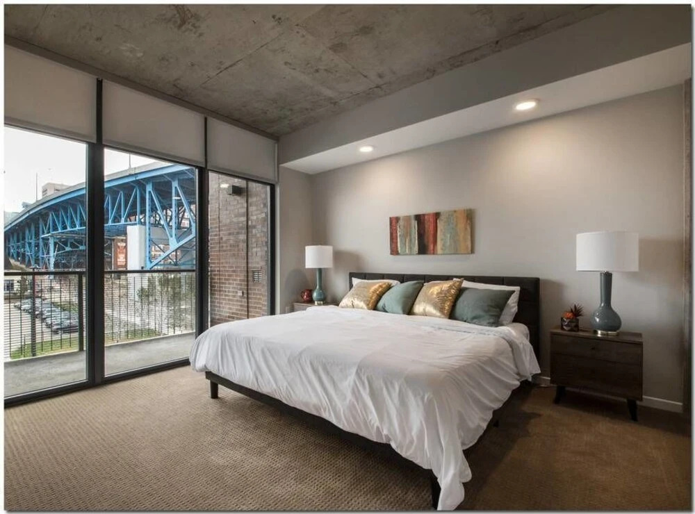 Apartments At 1055 Old River Road