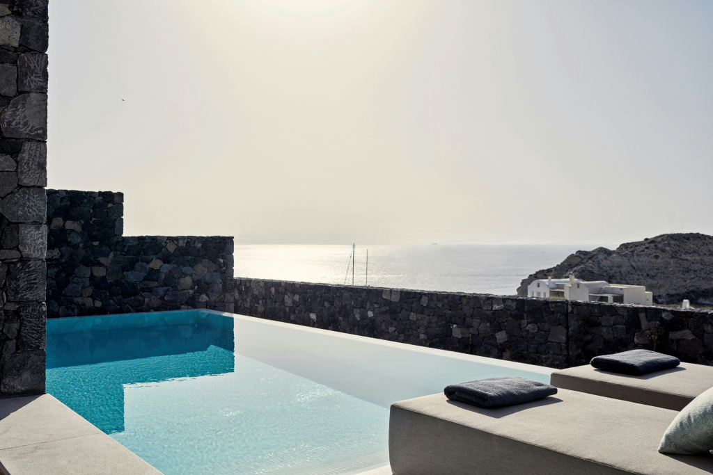 Canaves Epitome - Small Luxury Hotels of the World