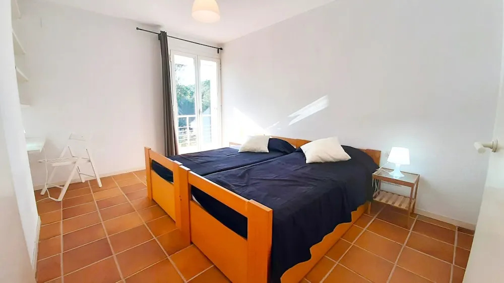 Villa - 4 Bedrooms with Pool and WiFi - 107985
