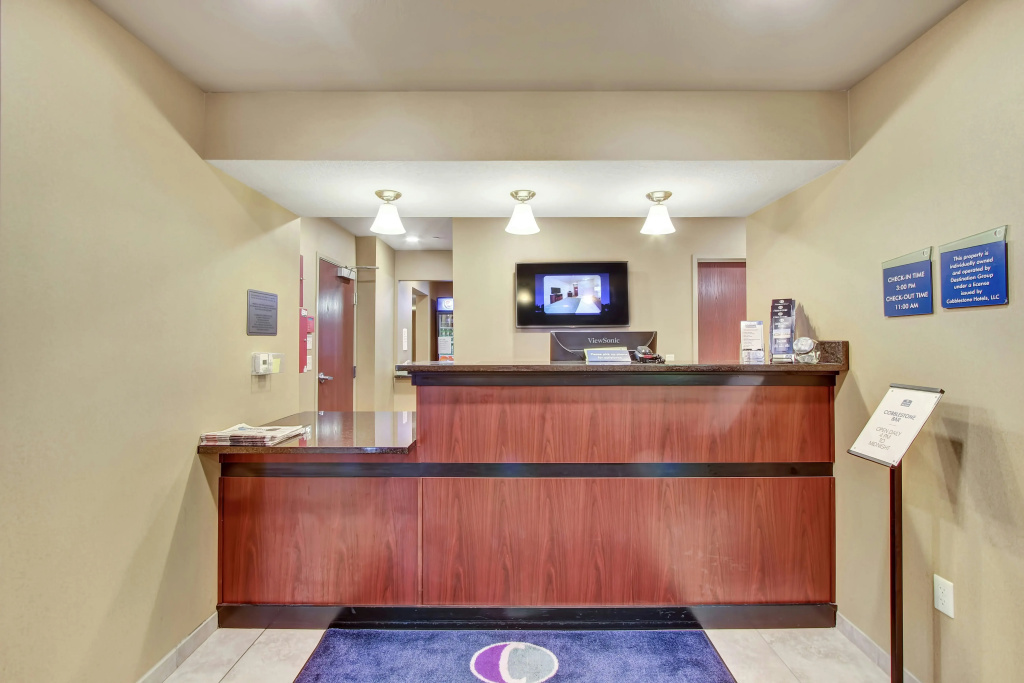 Cobblestone Hotel & Suites - Waynesboro