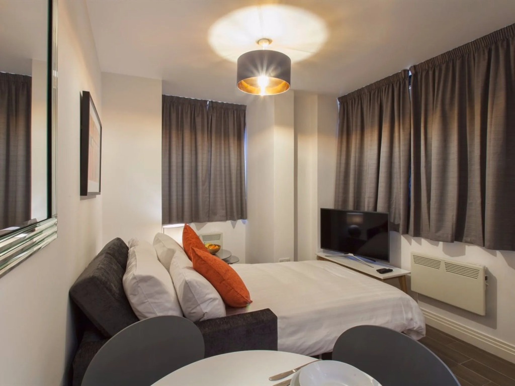 StayHere at Thornhill House