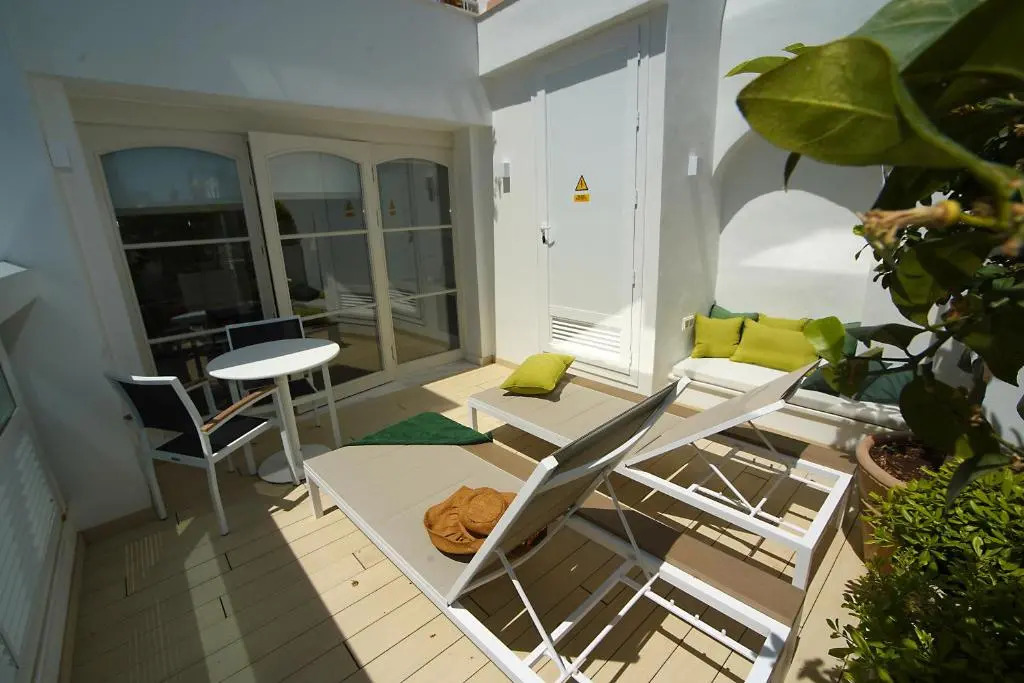 Plaza Mina Suites by Luxury Suites Cadiz