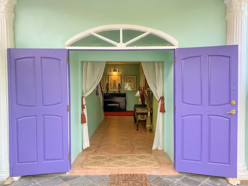 Russell Villas Garden House