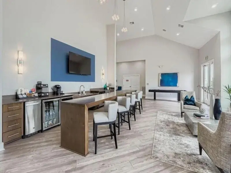 Northlake Apartments By Landing