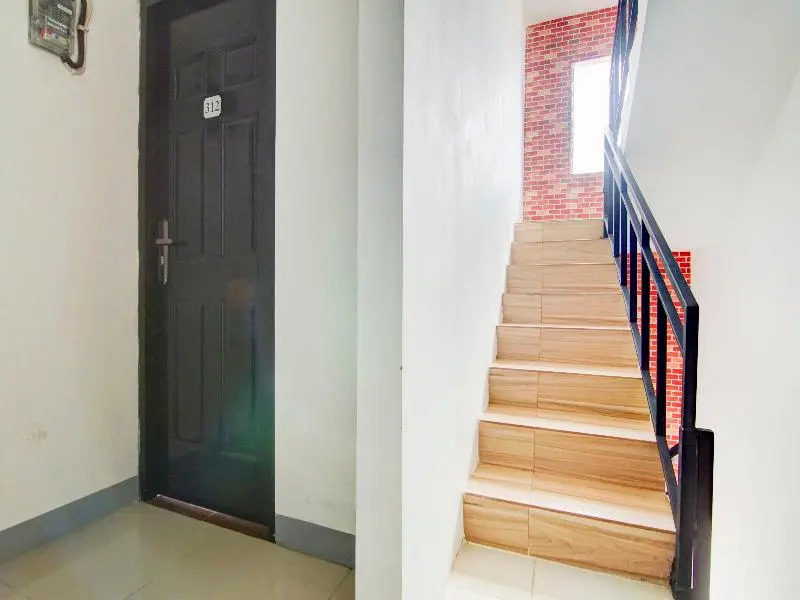 Joy Homestay At Pulomas RedPartner
