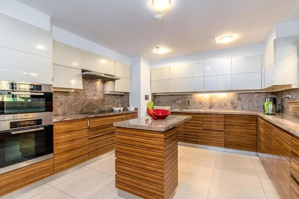 Elan Rimal Suites