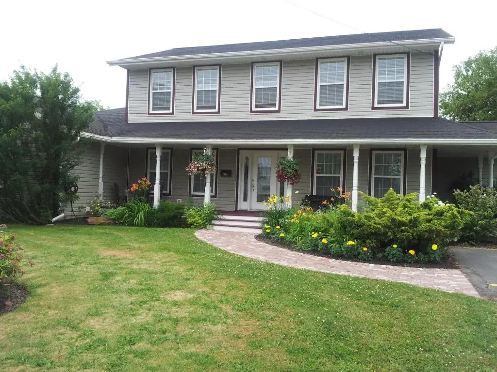 Driftwood Heights B&B