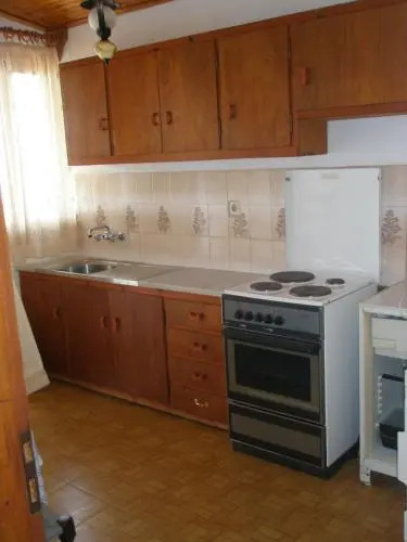 Aparthotel 1 Star Troulos