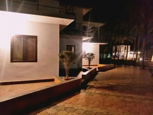 Kan Bay Beach Resort