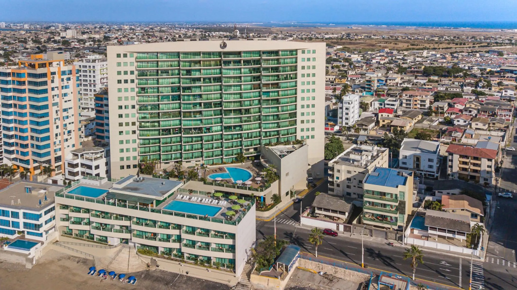Hotel Colon Salinas
