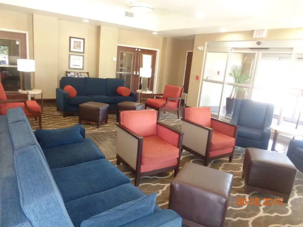 Comfort Inn