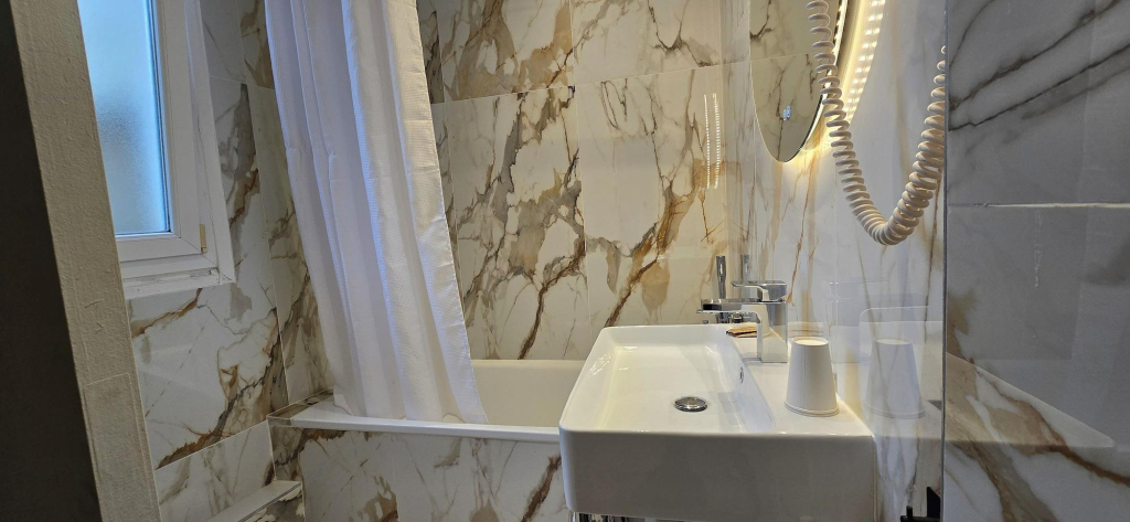 Camelia Prestige - Place de la Nation