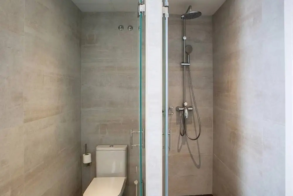 Stunning 1 bed W/sunny Terrace in Madrid Center