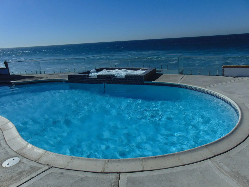 Casa Playa Baja