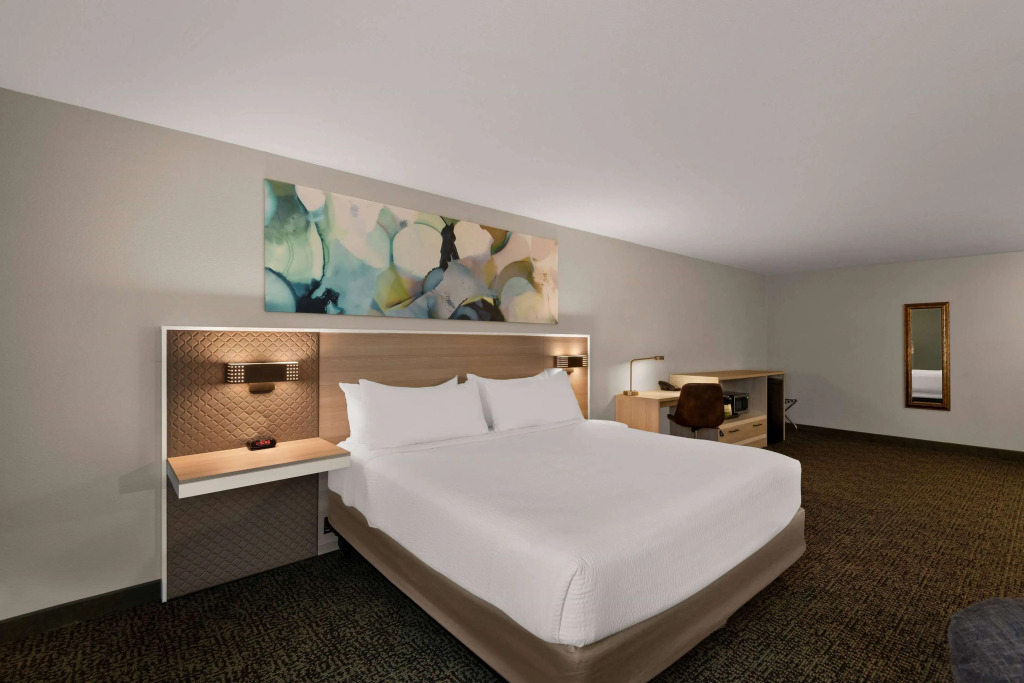 Wyndham Garden Galena Hotel & Day Spa
