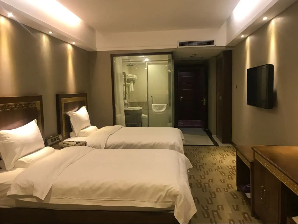 Sun Moon Lake Hotel Dalian大连火车站店