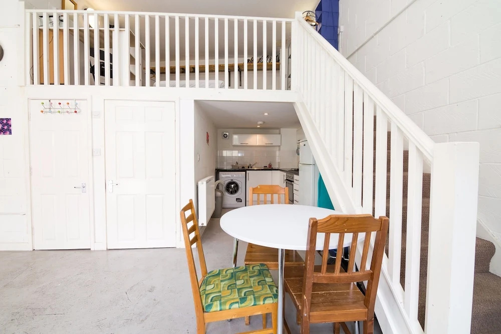 Studio Apartment London Fields
