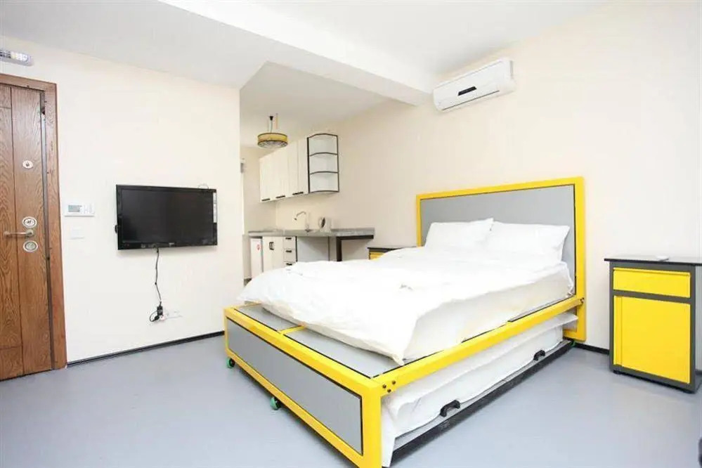 Dolmus Hotel
