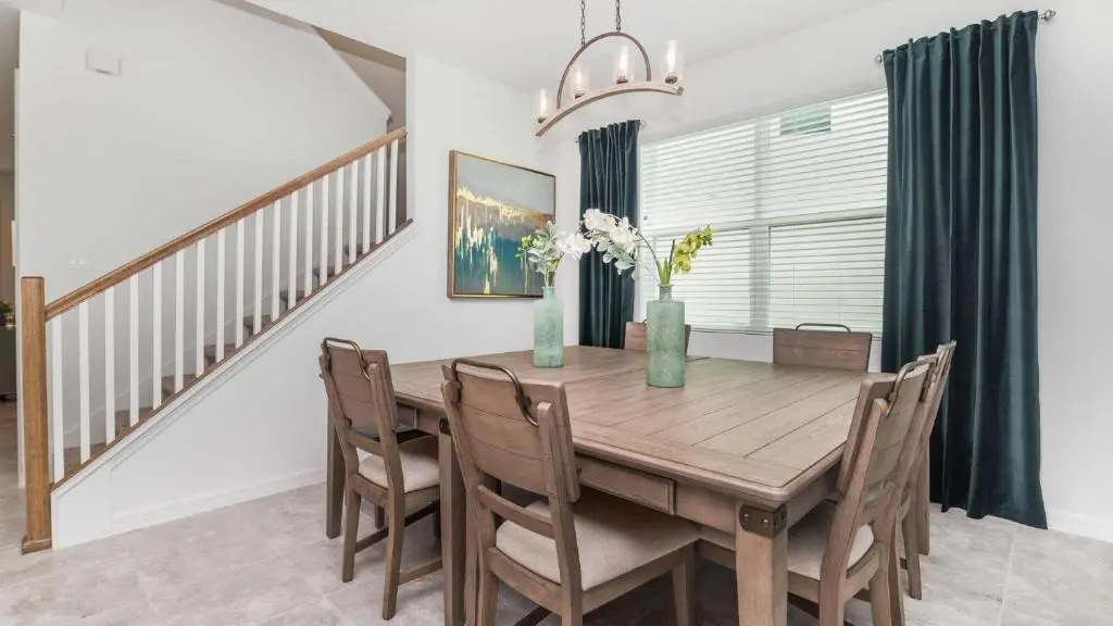 The Most Beautiful Vacation Homes 7 Miles to Disney