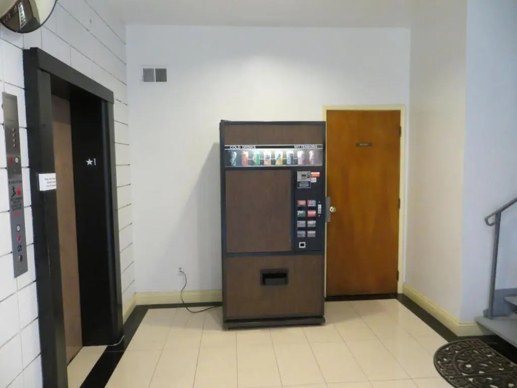Jet Inn