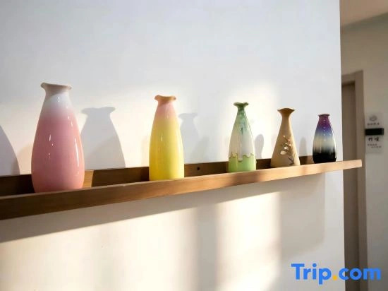 Jincheng·Life Boutique Design Stay (Jingdezhen People Square Tao Yang Alley Scenic Area)