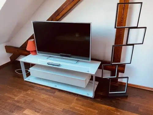 Moderne Wohnung im Grünen in WRN