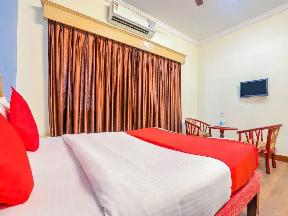 Royal Suite by OYO Rooms