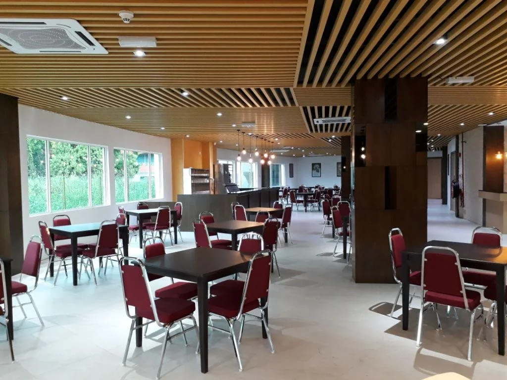 D Arc Hotel