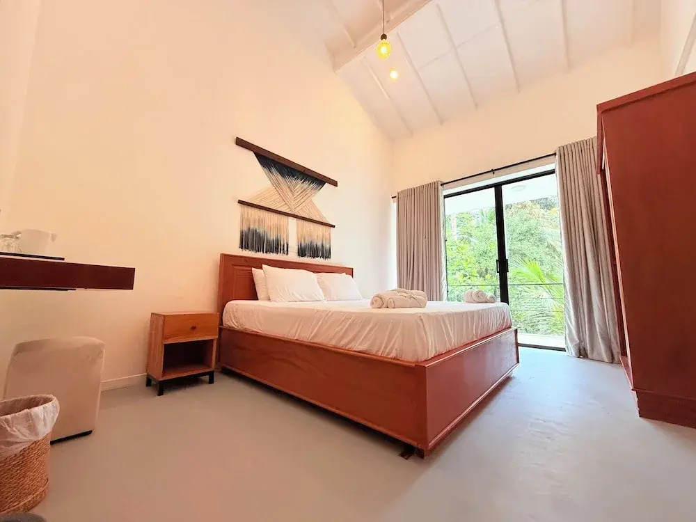 Kavana Resort and Villa