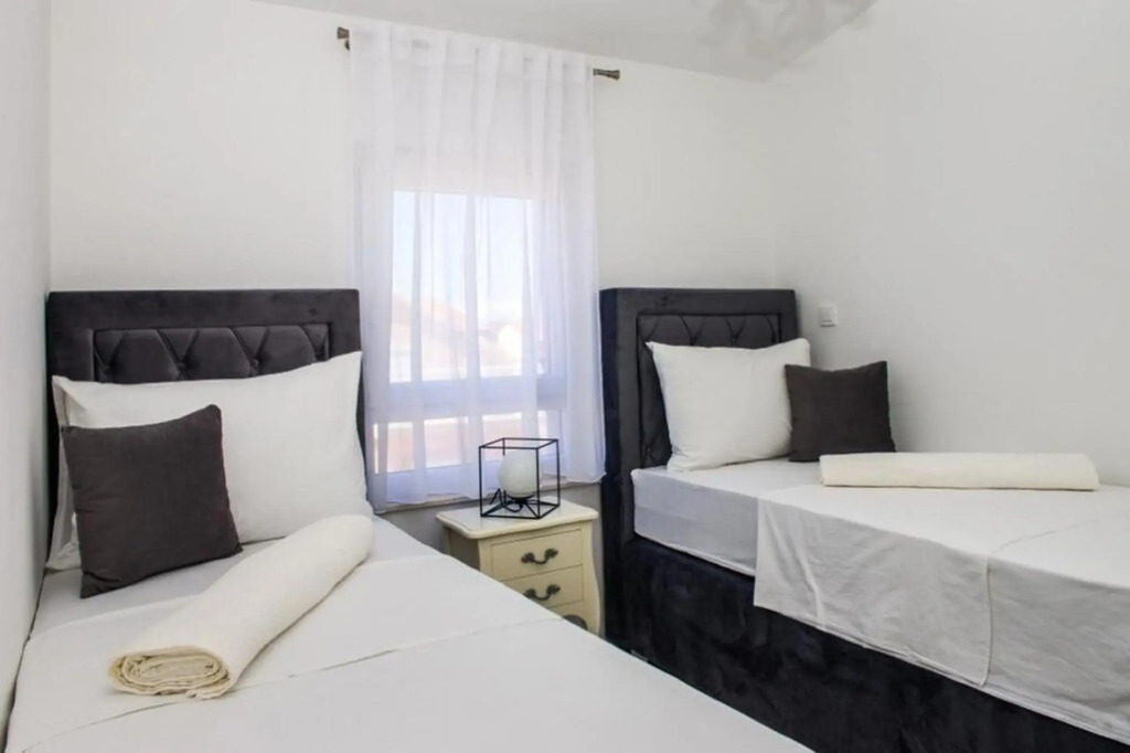 Apartments Zdeslav