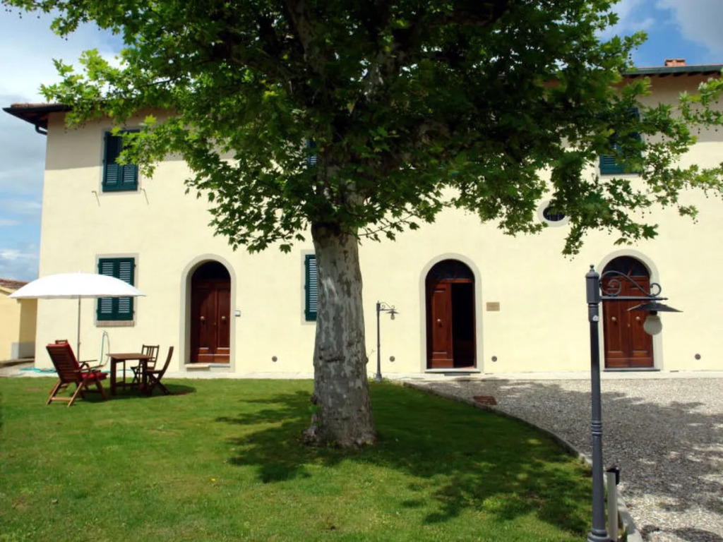 Borgo Fontana 16030