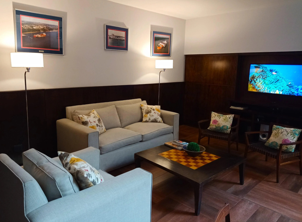 Ribera Sur Hotel