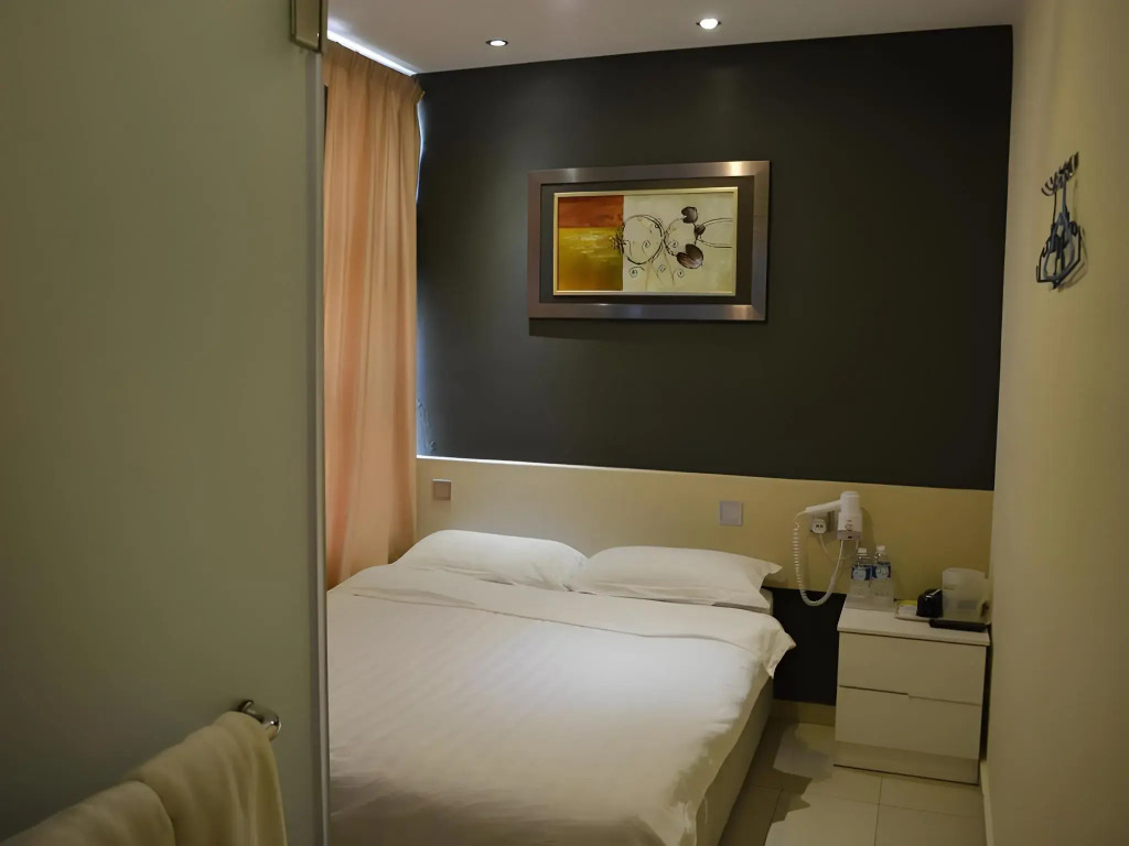 Putra One Avenue Hotel