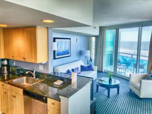Amazing Views from this 2nd Floor King Suite