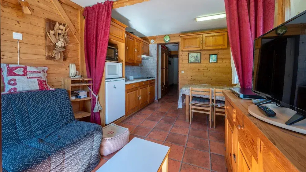 Apartment in Morillon Near Ski Slopes & Beach