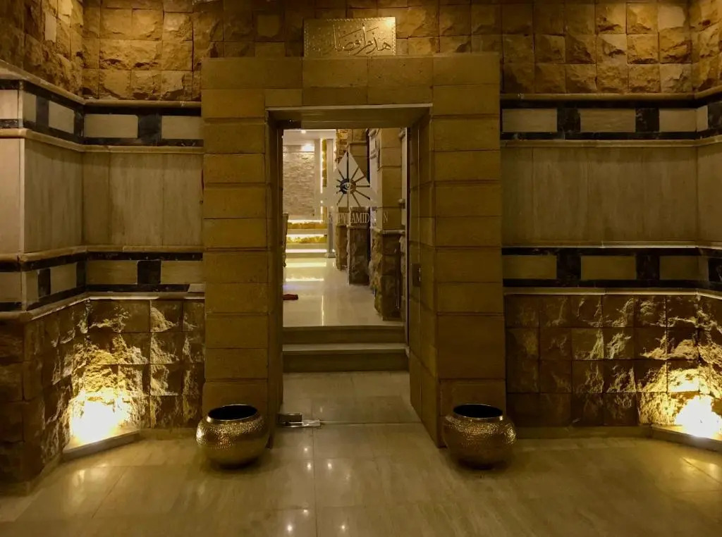 Sahara Pyramids Inn