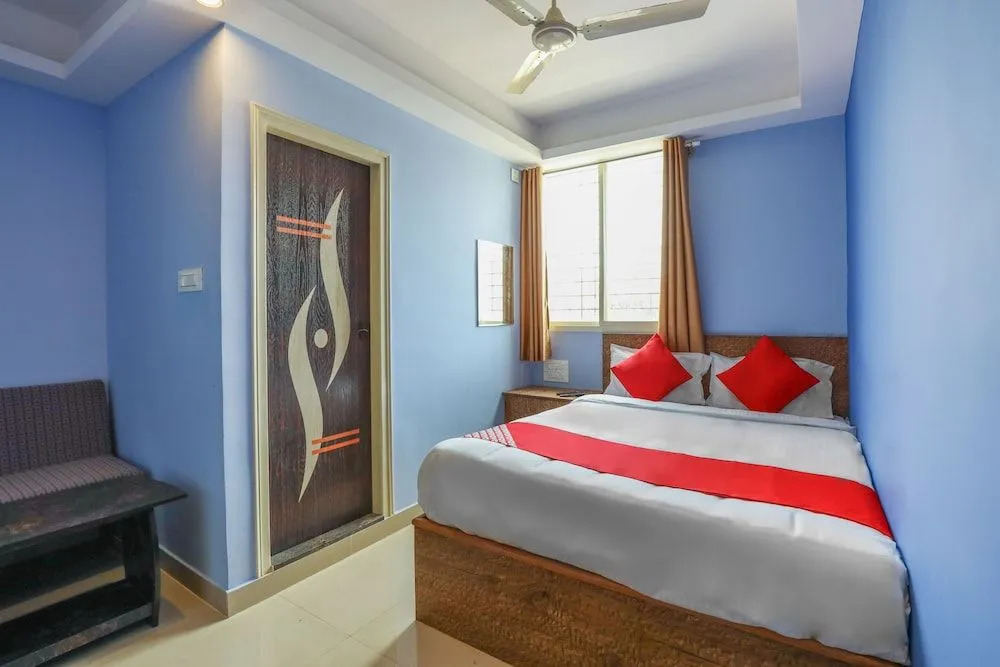 OYO Flagship 49293 Hotel White Walkers