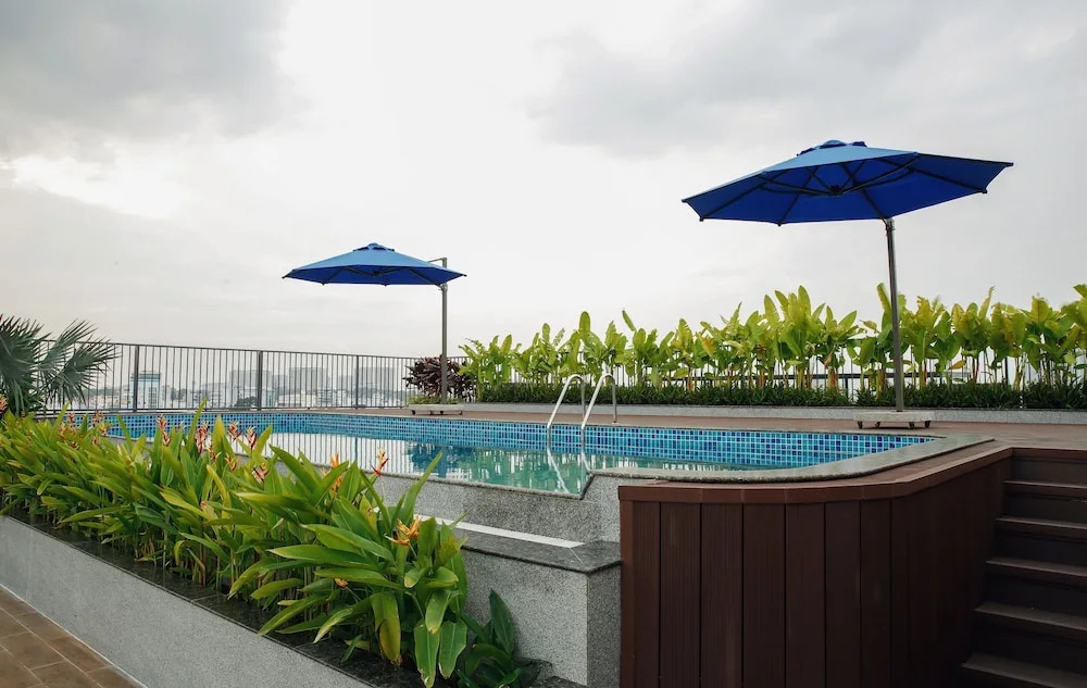 Cactusland Premium Residences