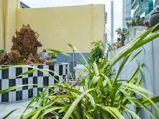 Hanyuan Yufengyuan Homestay