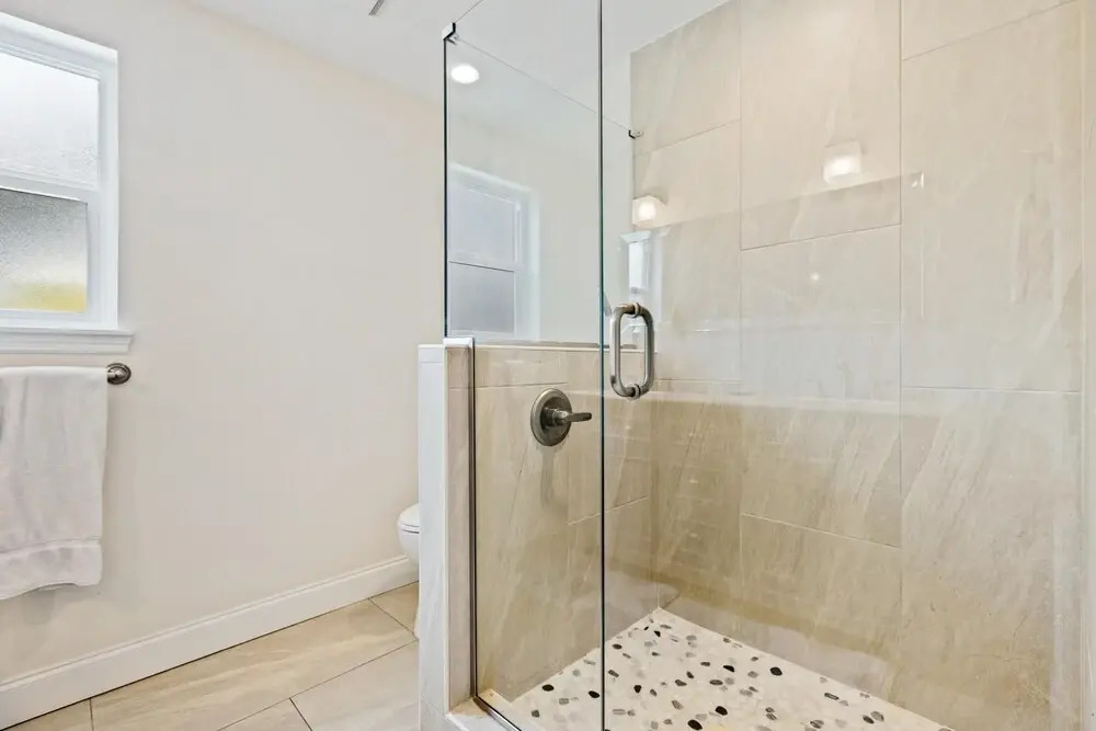 Gorgeous Home With Pool Walk to car Free Beach 4717s