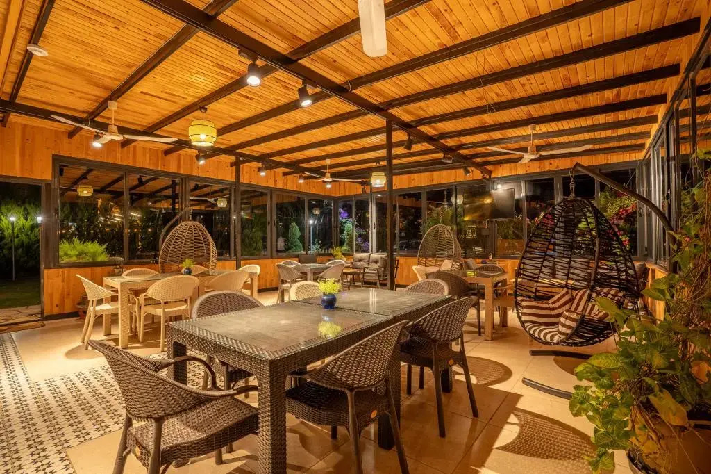 Karaoz Safir Bungalov