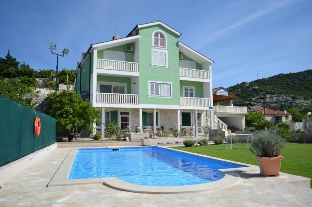 Villa Šolo