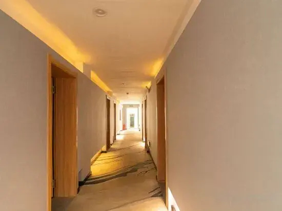 Kashgar Premium Hotel